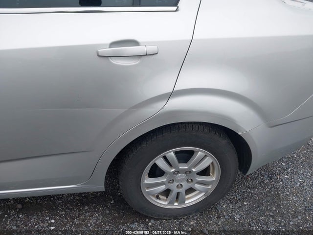 Aukcja sprzedaży 2013 Chevrolet Sonic Lt Auto, vin: 1G1JC5SB3D4136864, numer aukcji: 42608192