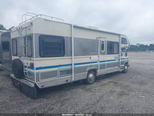 1989 FORD ECONOLINE 1FDKE30G1KHB22939 Photo 3