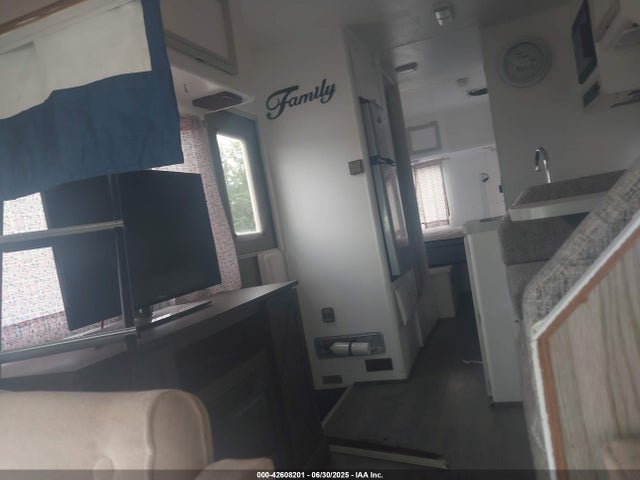 1989 FORD ECONOLINE 1FDKE30G1KHB22939 Photo 7