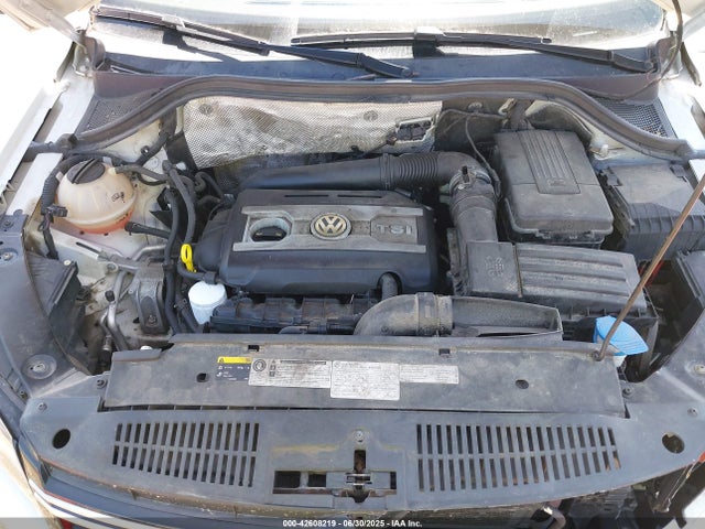 2016 VOLKSWAGEN TIGUAN WVGAV7AX4GW582181 Photo 9