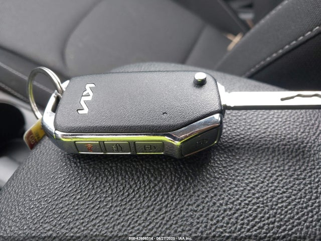 3KPF24AD9RE829862 KIA mpi nu