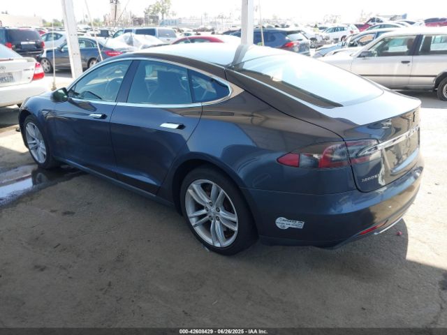 2015 TESLA MODEL S 5YJSA1E24FF102837 Photo 2