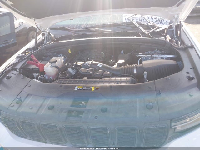 1C4RJJBG0R8578991 Jeep GRAND CHEROKEE L