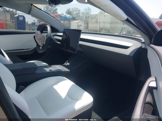2024 Tesla Model 3 Long Range Dual Motor All-wheel Drive/rear-wheel Drive მანქანა იყიდება აუქციონზე, vin: 5YJ3E1EA6RF859341, აუქციონის ნომერი: 42608525