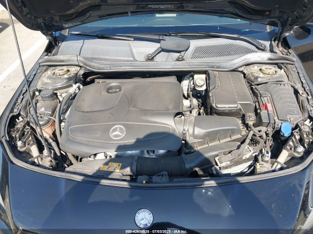 WDDSJ4EB5HN428030 Mercedes-Benz CLA-Class