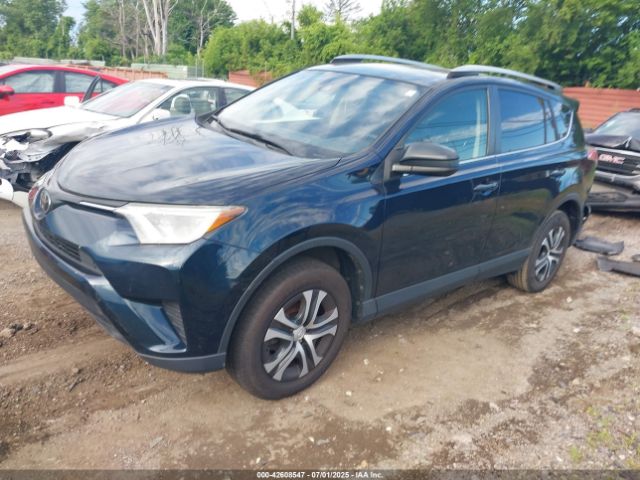 2018 TOYOTA RAV4 JTMZFREV7JJ194326 Photo 1