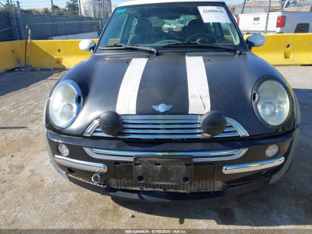 2002 MINI COOPER WMWRC33402TC32985 Photo 5