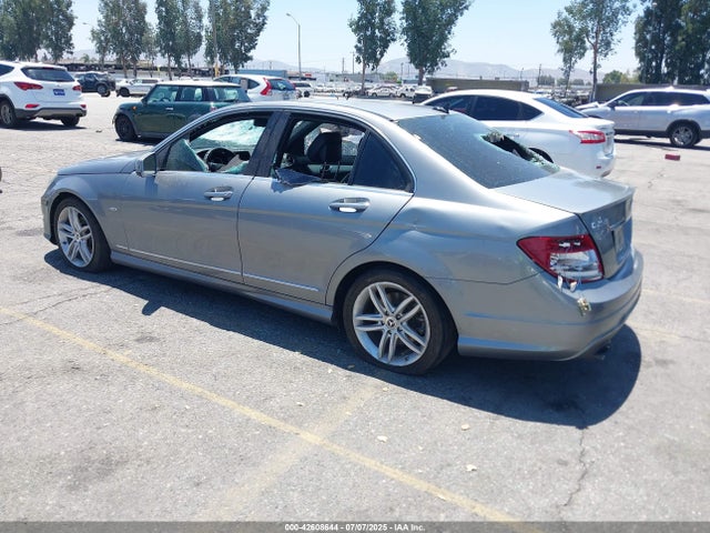 Aukcja sprzedaży 2012 Mercedes-benz C 250 Luxury/sport, vin: WDDGF4HB3CR233709, numer aukcji: 42608644