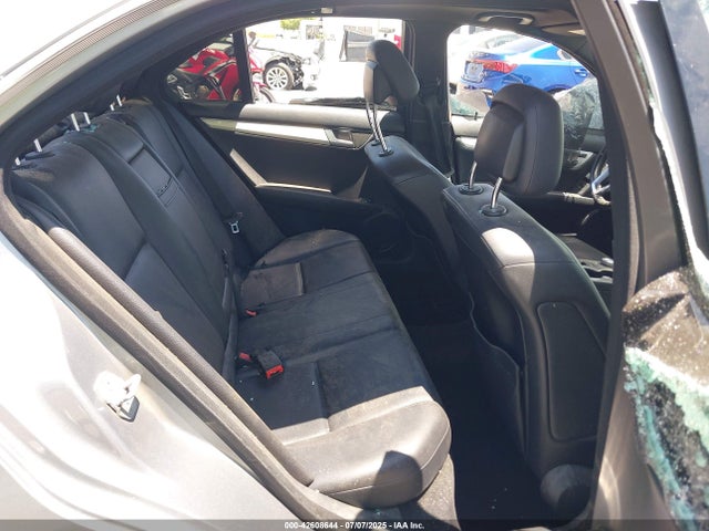 Aukcja sprzedaży 2012 Mercedes-benz C 250 Luxury/sport, vin: WDDGF4HB3CR233709, numer aukcji: 42608644