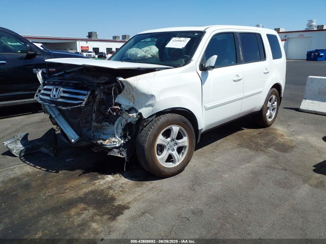 Honda j35z4 2015 5FNYF3H74FB013848 Image 2