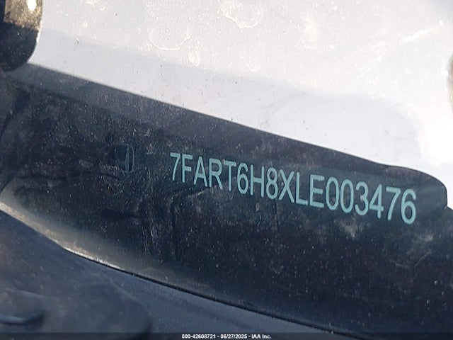 7FART6H8XLE003476 Honda lfb2