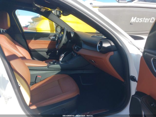 ZARFAMBN3K7620896 Alfa Romeo giulia (952)