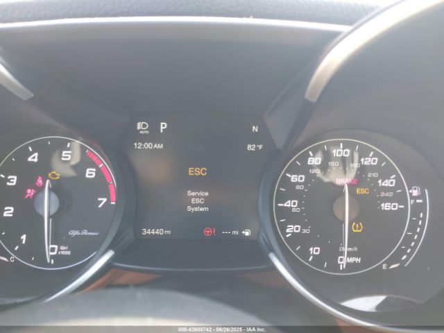 ZARFAMBN3K7620896 Alfa Romeo giulia (952)