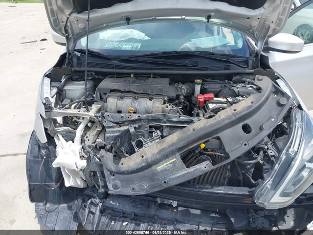 3N1AB7APXKY409623 Nissan Sentra
