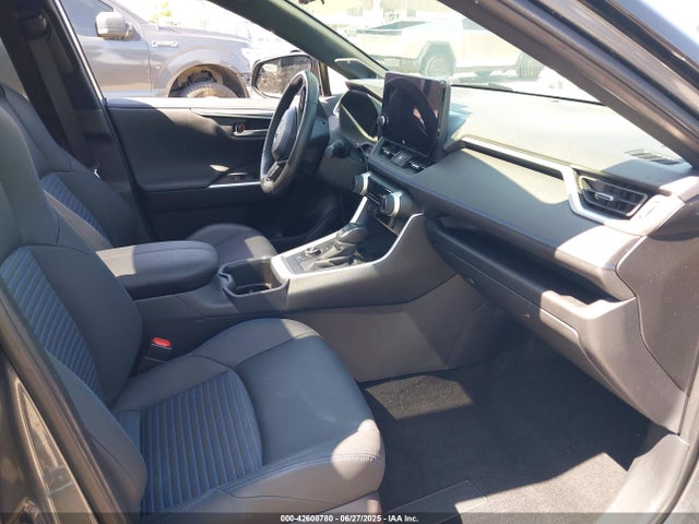 JTME6RFV9RD554946 Toyota a25a-fxs