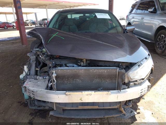 19XFC1F38HE011484 Honda l15b7