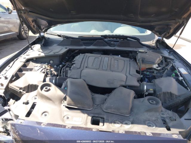 2016 JAGUAR XJ SAJWA1CE3GMV97203 Photo 9