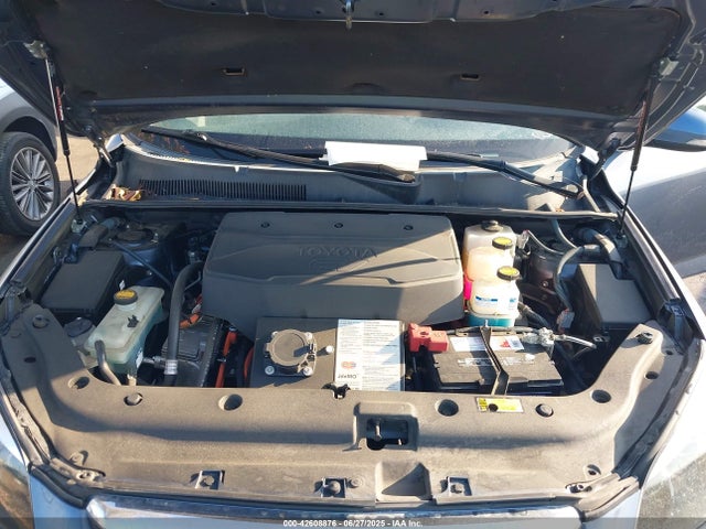 2T3YL4DV2EW003203 Toyota RAV4 EV
