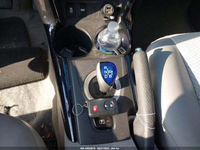 2T3YL4DV2EW003203 Toyota RAV4 EV