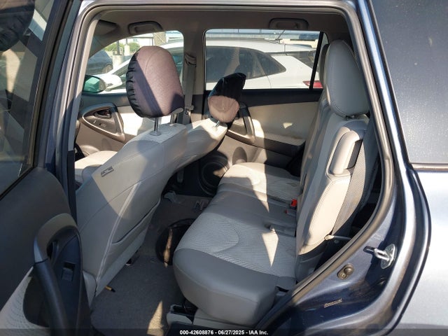 2T3YL4DV2EW003203 Toyota RAV4 EV