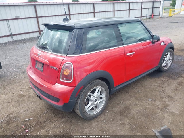 2009 MINI COOPER S WMWMF73559TT99187 Photo 3