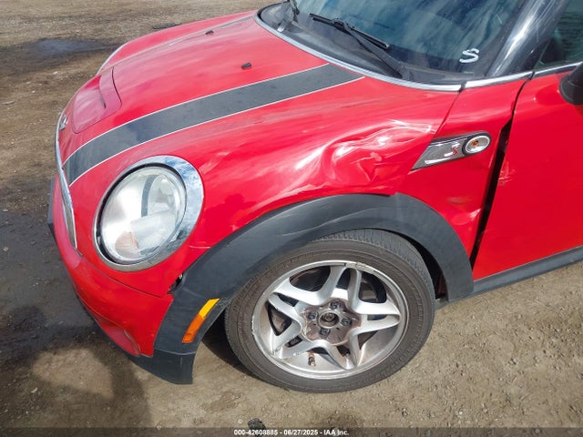 2009 MINI COOPER S WMWMF73559TT99187 Photo 5