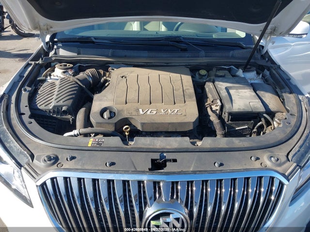 1G4GB5G35FF161077 Buick lfx