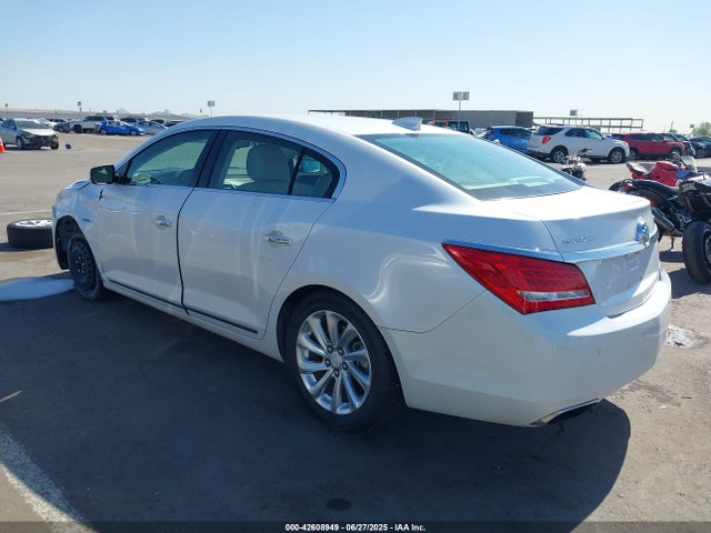 1G4GB5G35FF161077 Buick lfx