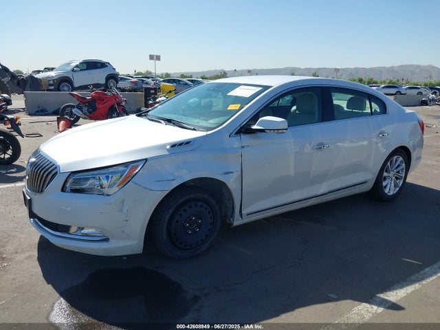 1G4GB5G35FF161077 Buick lfx