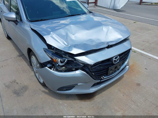 3MZBN1M35HM132438 Mazda py