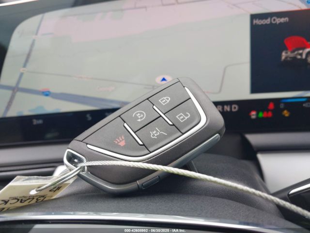 2025 CADILLAC OPTIQ 3GYK3GMR0SS214672 Photo 10