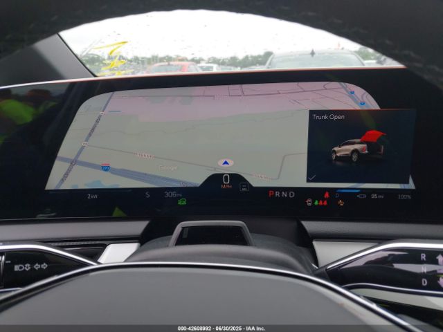 2025 CADILLAC OPTIQ 3GYK3GMR0SS214672 Photo 6