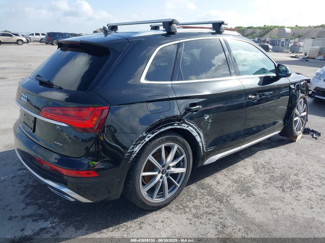42609138 :رقم المزاد ، WA1E2AFY2M2043536 vin ، 2021 Audi Q5 Premium Plus 55 Tfsi E Quattro S Tronic مزاد بيع