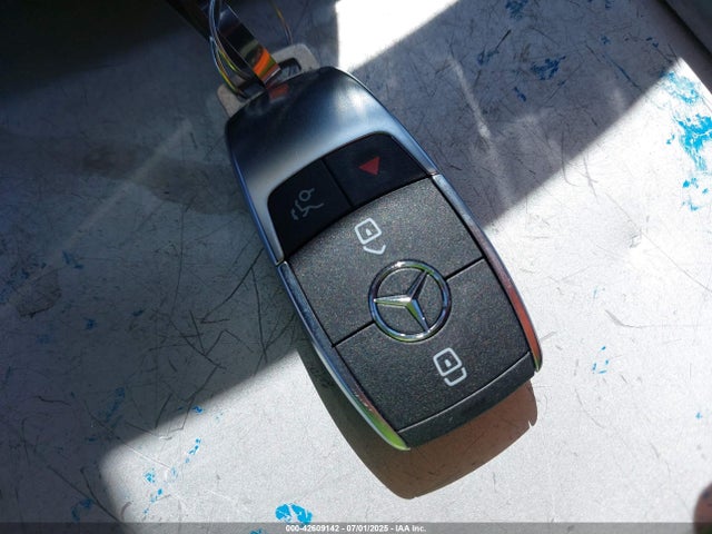 W1N4N4GB7MJ247073 Mercedes-Benz m260