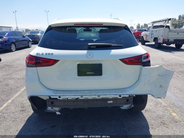 W1N4N4GB7MJ247073 Mercedes-Benz m260