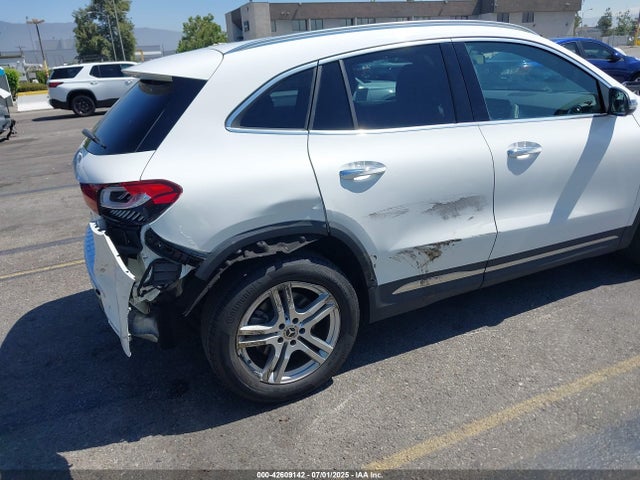 W1N4N4GB7MJ247073 Mercedes-Benz m260