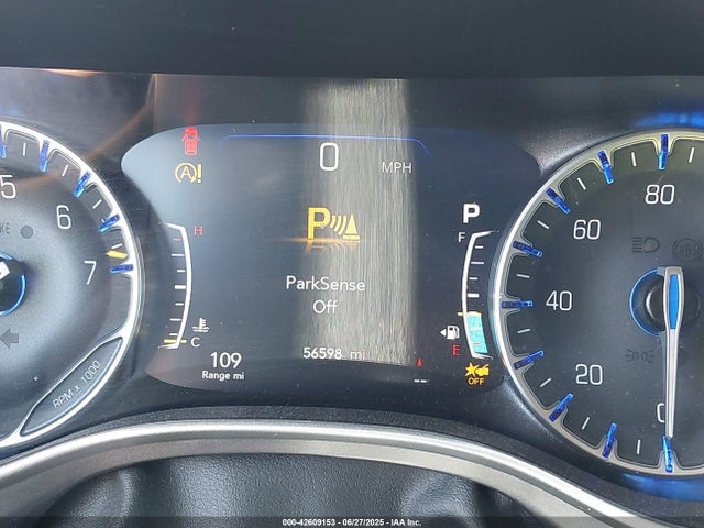 2023 Chrysler Pacifica Touring L მანქანა იყიდება აუქციონზე, vin: 2C4RC1BGXPR613368, აუქციონის ნომერი: 42609153