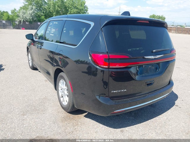2023 Chrysler Pacifica Touring L მანქანა იყიდება აუქციონზე, vin: 2C4RC1BGXPR613368, აუქციონის ნომერი: 42609153
