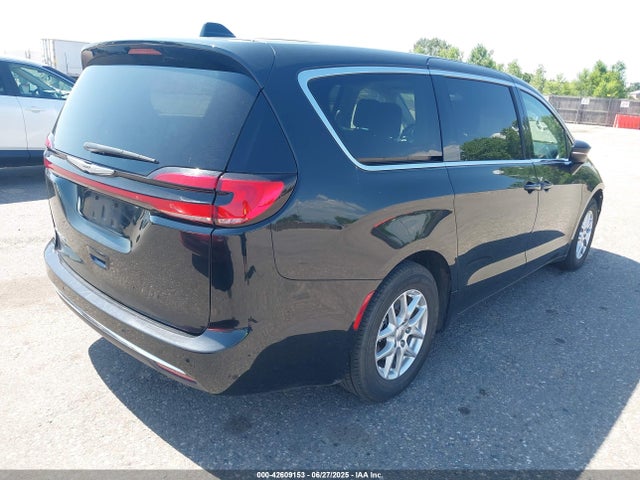 2023 Chrysler Pacifica Touring L მანქანა იყიდება აუქციონზე, vin: 2C4RC1BGXPR613368, აუქციონის ნომერი: 42609153