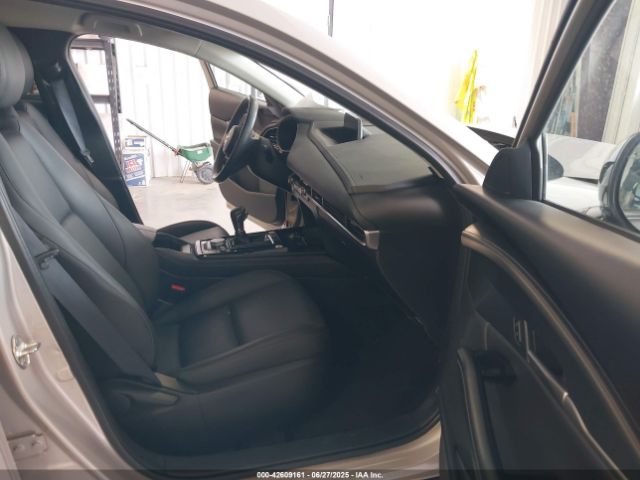 3MVDMBBM0RM698491 Mazda pyukd