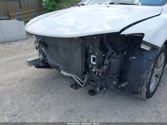 Продажа на аукционе авто 2015 Chrysler 200 C, vin: 1C3CCCCB5FN541743, номер лота: 42609165