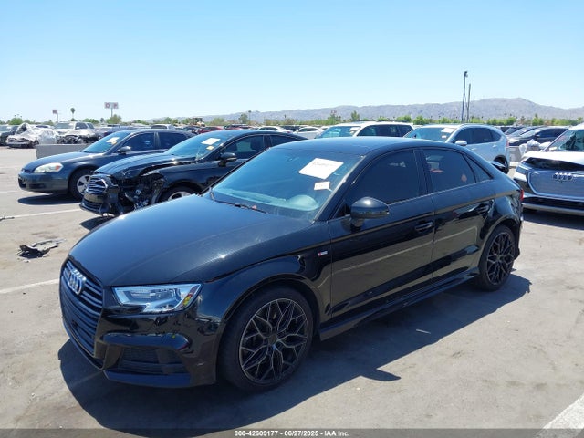 2020 AUDI A3 WAUBEGFF2LA086289 Photo 1