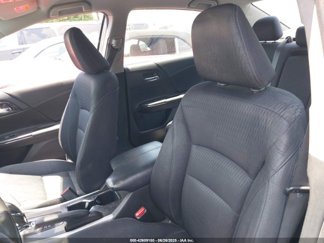 1HGCR2F56FA135845 Honda k24w1