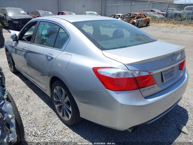 1HGCR2F56FA135845 Honda k24w1
