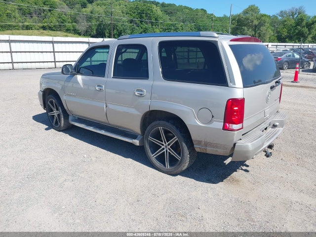2004 CADILLAC ESCALADE 1GYEK63N64R220717 Photo 2