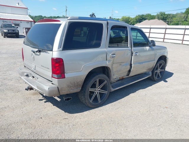 2004 CADILLAC ESCALADE 1GYEK63N64R220717 Photo 3
