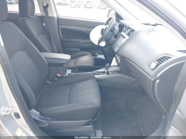 2020 MITSUBISHI OUTLANDER SPORT JA4AR3AU0LU026067 Photo 4