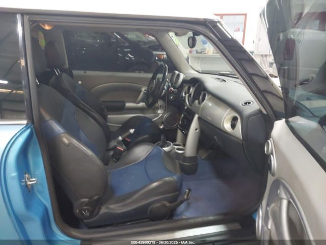 2003 MINI COOPER S WMWRE334X3TD69184 Photo 4