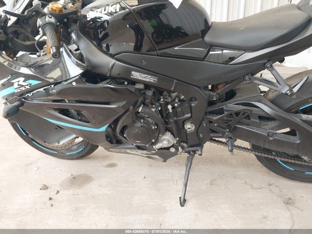 JS1DM11H4R7100035 Suzuki Dta2