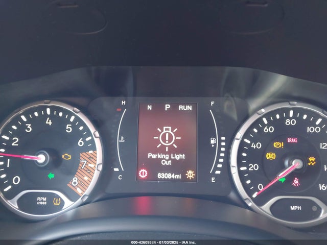 ZACNJDAB2MPM17921 Jeep Renegade
